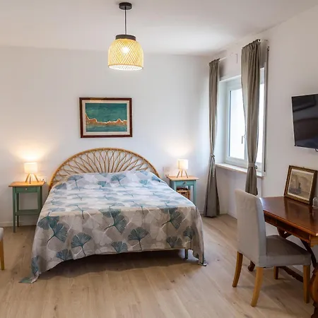 Residenza Clara 아파트 *
